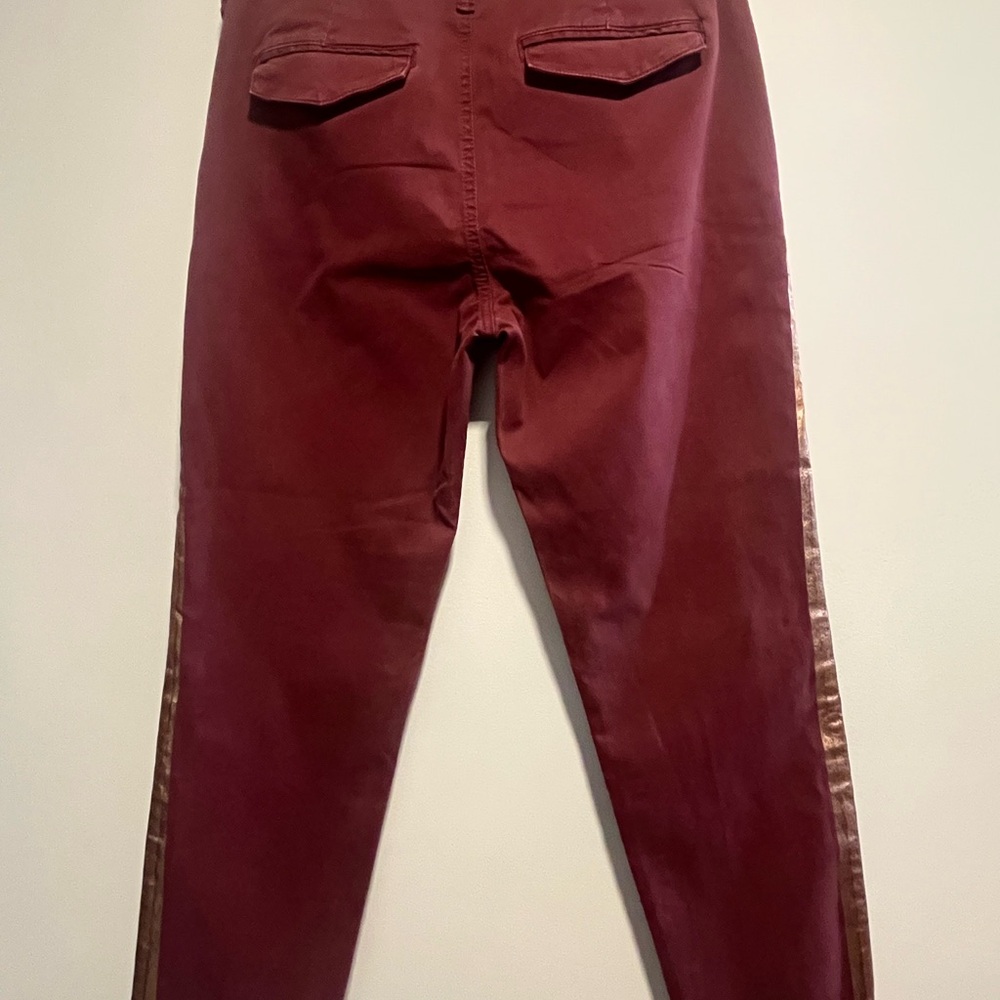 MOTHER The Shaker Metallic-Stripe Cropped Frayed Merlot Sporty Luxe Style Pants - Picture 11 of 16